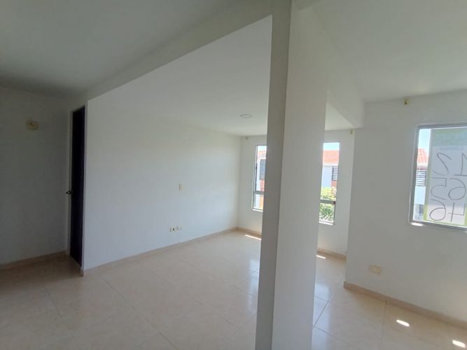 Apartamento de 2 alcobas en venta en San Isidro, Jamundí, 45 m² · foto 5 de 24