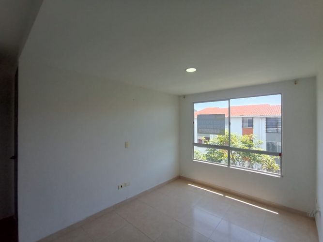 Apartamento de 2 alcobas en venta en San Isidro, Jamundí, 45 m² · foto 7 de 24