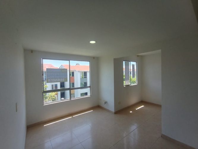 Apartamento de 2 alcobas en venta en San Isidro, Jamundí, 45 m² · foto 13 de 24