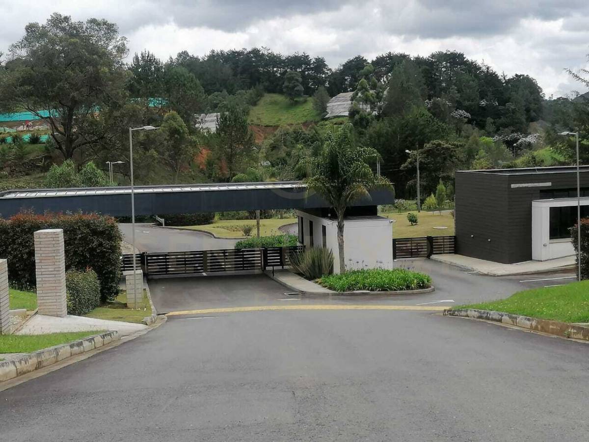 Land in El chuscal (2225 m²) for Sale - 2
