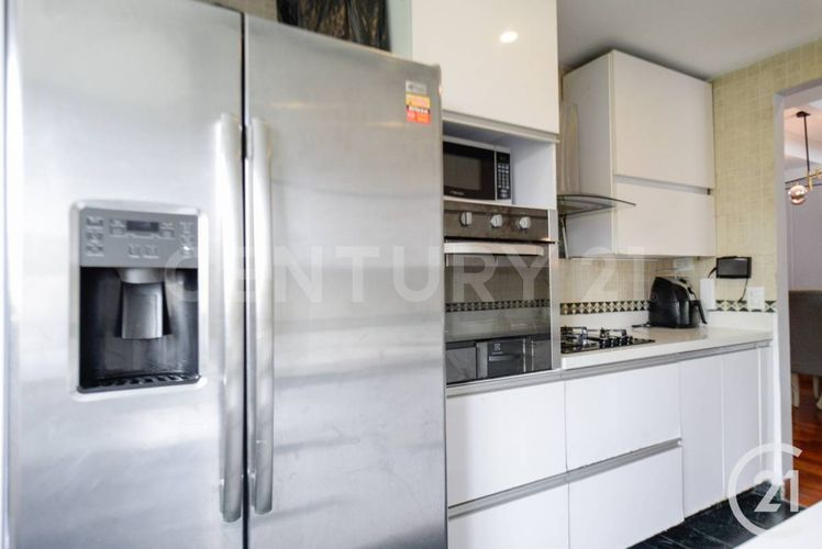 Apartamento de 5 alcobas en venta en El Diamante No. 2, Medellín, 150 m² · foto 7 de 20