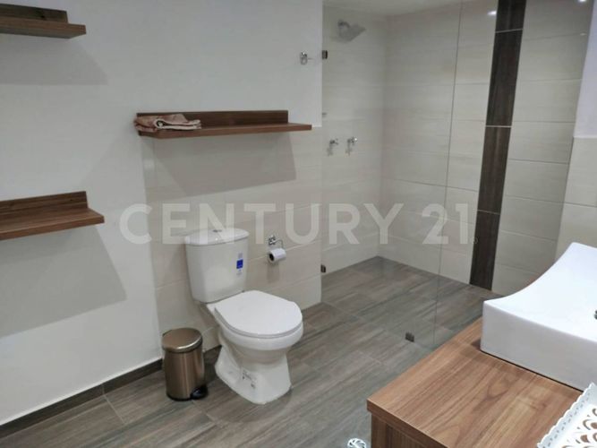 Apartamento de 3 alcobas en venta en El Tesoro, Medellín, 150 m² · foto 15 de 16