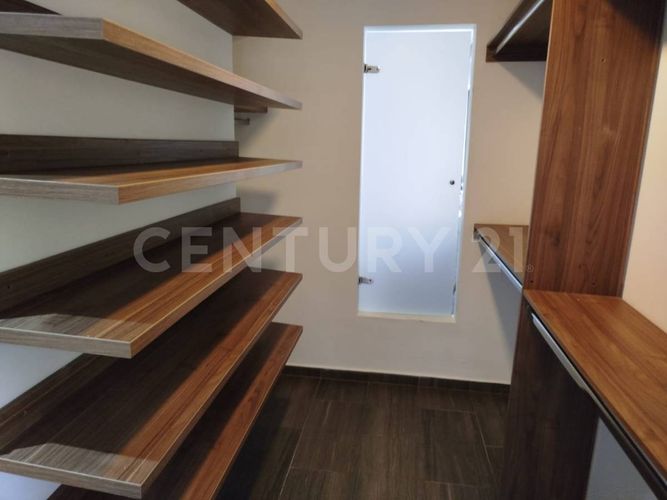 Apartamento de 3 alcobas en venta en El Tesoro, Medellín, 150 m² · foto 16 de 16