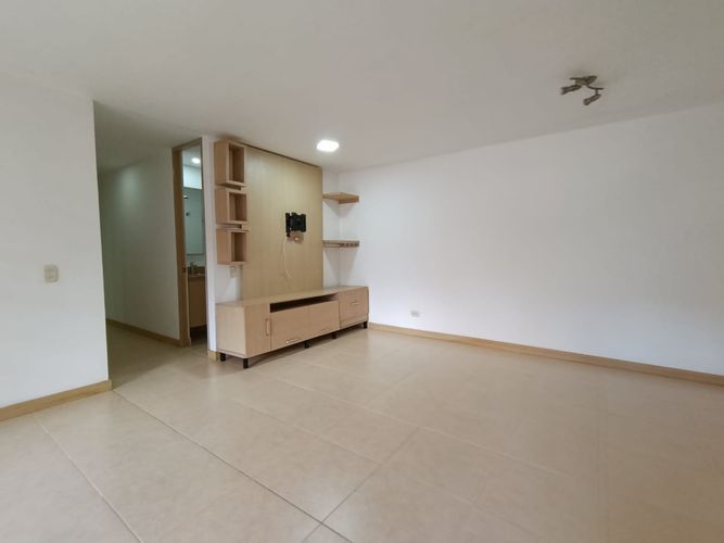 Apartamento de 3 alcobas en arriendo en Loma De La Doctora, Sabaneta, 80 m² · foto 15 de 19