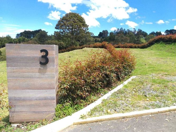 Lote en venta en Vía Las Palmas, Envigado, 4051 m² · foto 2 de 8