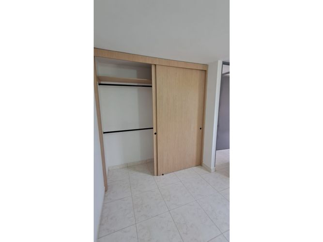 Apartamento de 3 alcobas en venta en Cabecera San Antonio De Prado, Medellín, 42 m² · foto 7 de 11