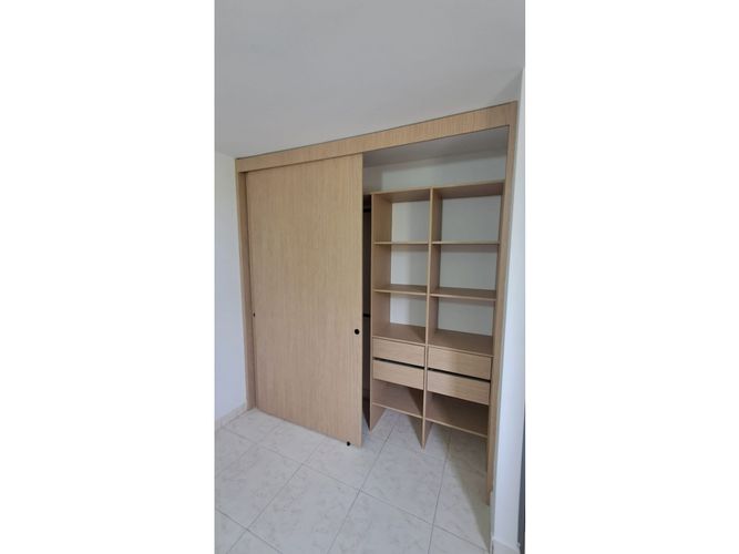 Apartamento de 3 alcobas en venta en Cabecera San Antonio De Prado, Medellín, 42 m² · foto 10 de 11