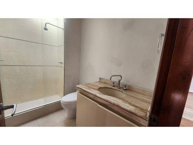 Apartamento de 4 alcobas en venta en Altos De Suba, Bogotá, 151 m² · foto 13 de 15