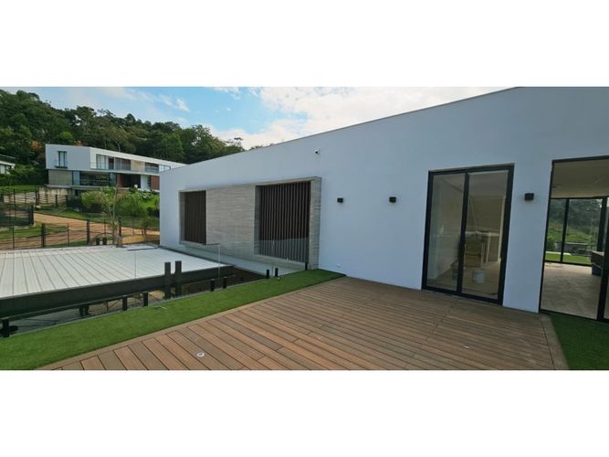 Casa de 6 alcobas en venta en Pance, Cali, 1025 m² · foto 16 de 24