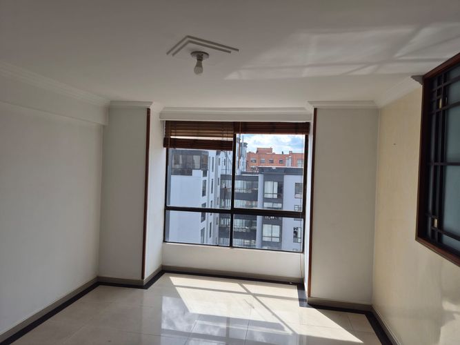 Apartamento en venta en Ciudad Salitre, Bogotá · foto 4 de 19