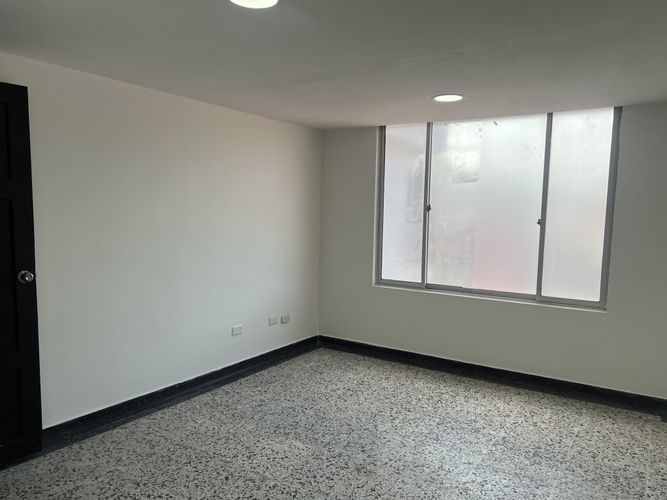 Casa de 4 alcobas en arriendo en Barzal Bajo Sur, Villavicencio, 300 m² · foto 14 de 22