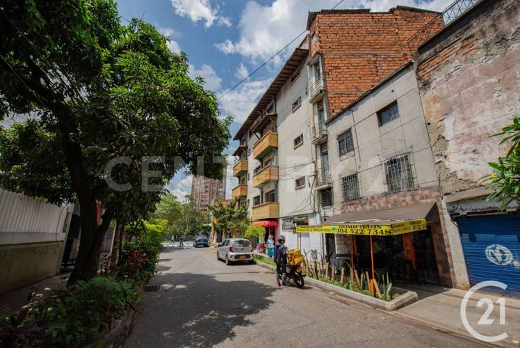 Edificio en venta en Los Angeles, Medellín, 654 m² · foto 6 de 17