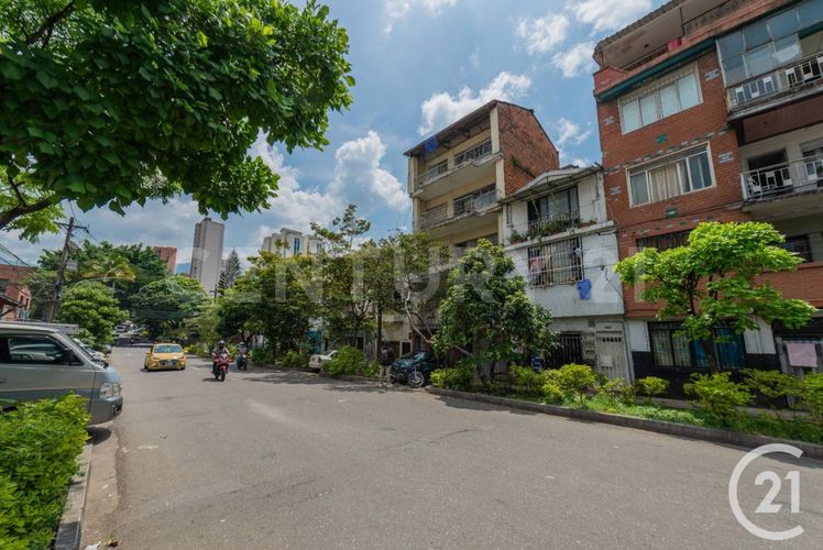 Edificio en venta en Los Angeles, Medellín, 654 m² · foto 7 de 17