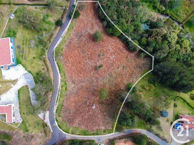 Lote en venta en Carrizales, Envigado, 7786 m² · foto 2 de 9