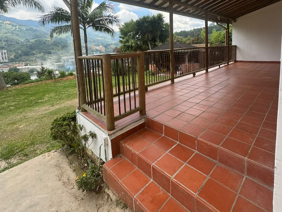 Casa en Arriendo en Pan de azucar, Sabaneta