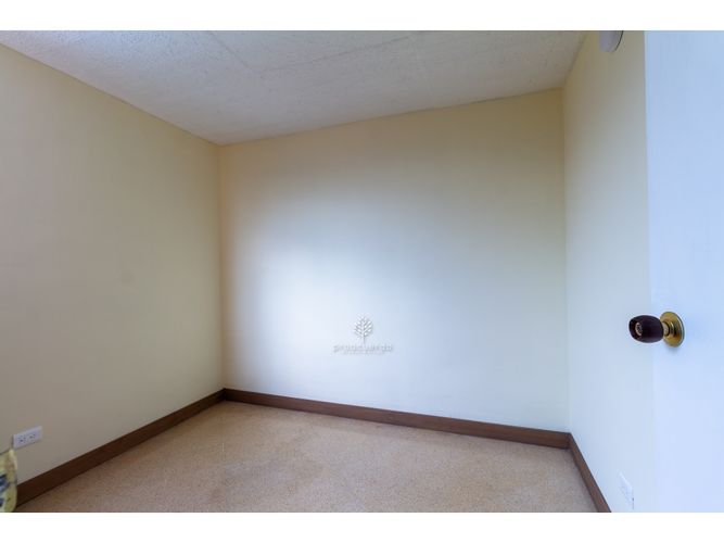 Apartamento de 3 alcobas en venta en San Bernardo, Medellín, 74 m² · foto 8 de 16