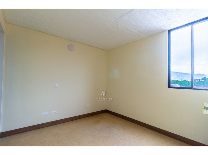 Apartamento de 3 alcobas en venta en San Bernardo, Medellín, 74 m² · foto 10 de 16