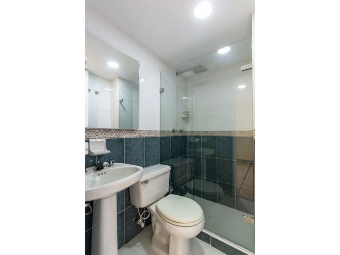 Apartamento de 3 alcobas en venta en San Bernardo, Medellín, 74 m² · foto 12 de 16