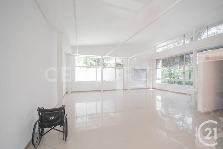 Apartamento de 3 alcobas en venta en Loma De Los Bernal, Medellín, 72 m² · foto 16 de 21