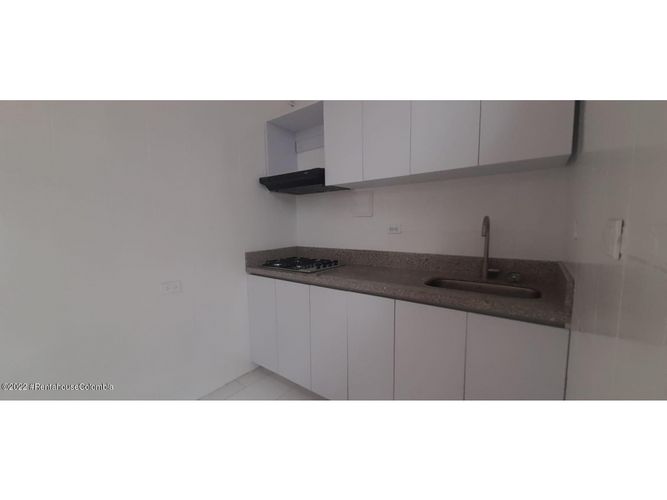Casa de 5 alcobas en venta en Santa Teresita, Bogotá, 167 m² · foto 9 de 24