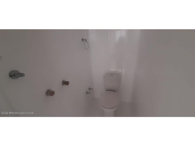 Casa de 5 alcobas en venta en Santa Teresita, Bogotá, 167 m² · foto 11 de 24