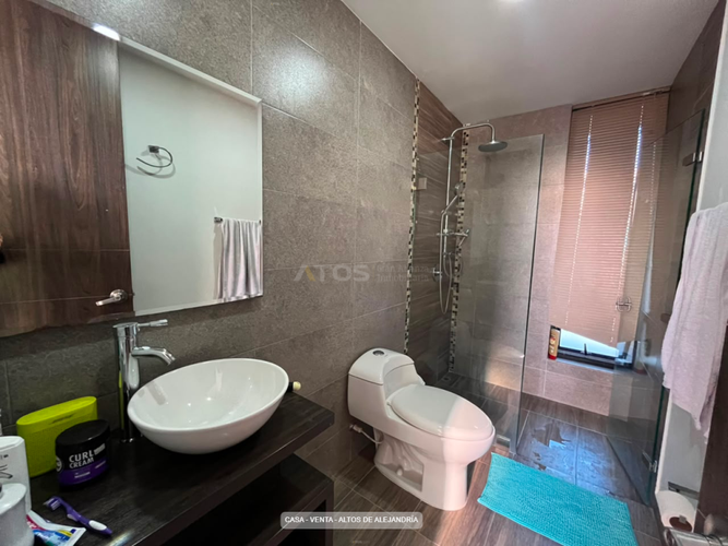 Casa de 4 alcobas en venta en Tunja, Tunja, 253 m² · foto 17 de 24