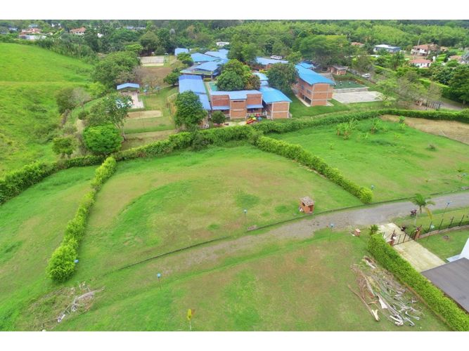Lote en venta en Cerritos, Pereira, 3333 m² · foto 6 de 10