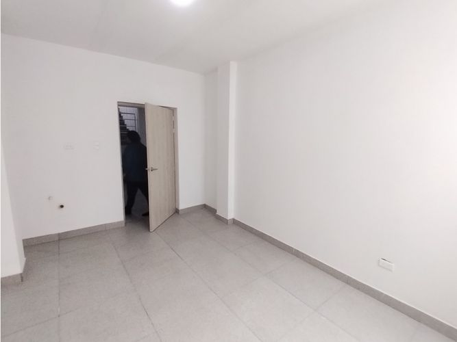 Oficina en arriendo en Ub Del Caimitos, Palmira, 341 m² · foto 10 de 24