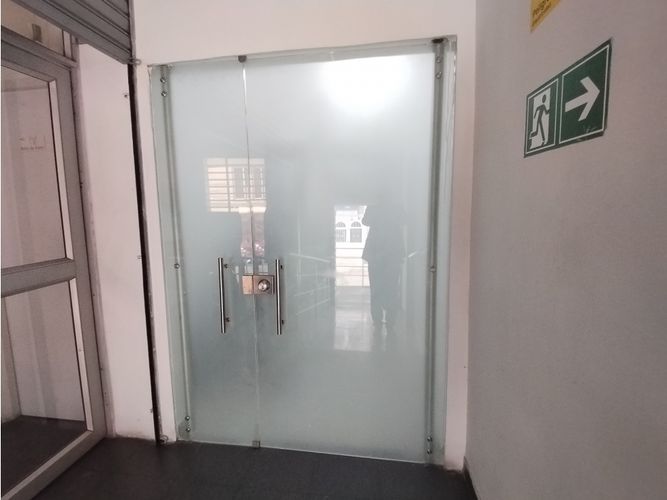 Oficina en arriendo en Ub Del Caimitos, Palmira, 341 m² · foto 11 de 24