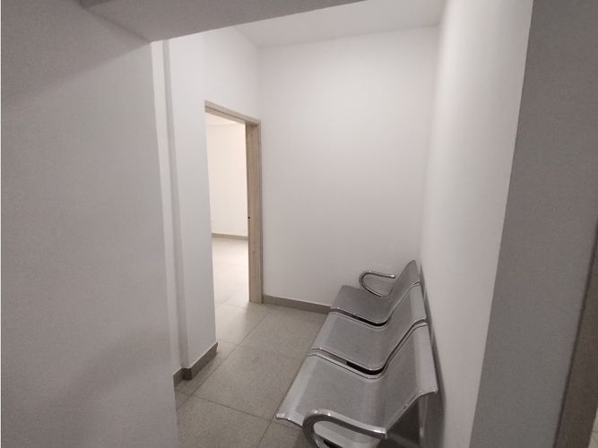 Oficina en arriendo en Ub Del Caimitos, Palmira, 341 m² · foto 15 de 24