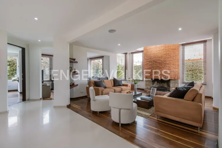 Casa de 5 alcobas en venta en Vereda La Balsa, Chía, 378 m² · foto 2 de 20