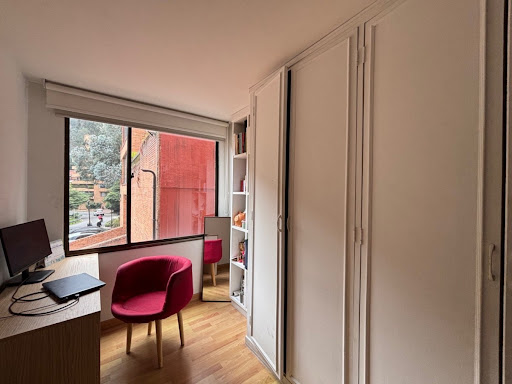 Apartamento en venta en Los Rosales, Bogotá · foto 11 de 24