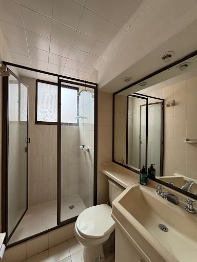 Apartamento en venta en Los Rosales, Bogotá · foto 15 de 24