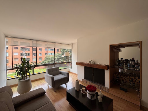 Apartamento en venta en Los Rosales, Bogotá · foto 24 de 24