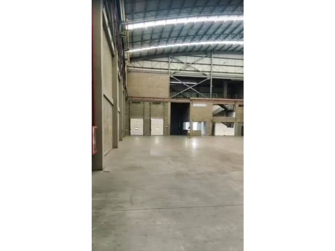 Bodega en arriendo en La Palmirana, Palmira, 1870 m² · foto 17 de 20