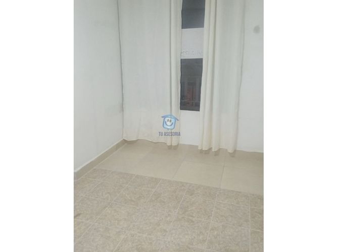 Casa en venta en Los Prados, Pereira · foto 2 de 12