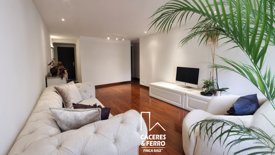 Apartamento en venta en Cedritos, Bogotá · foto 3 de 9