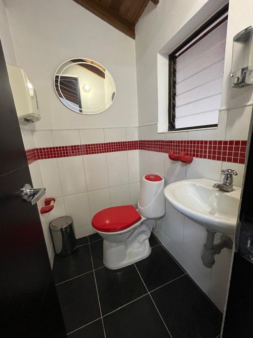 Oficina en venta en Guayabal, Medellín, 137 m² · foto 7 de 19