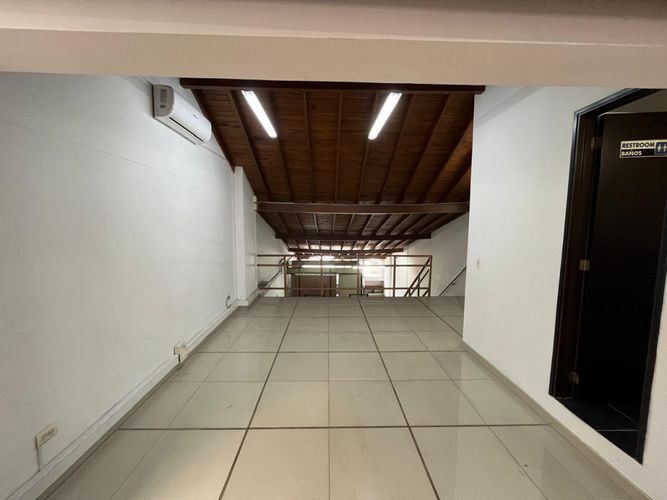 Oficina en venta en Guayabal, Medellín, 137 m² · foto 10 de 19