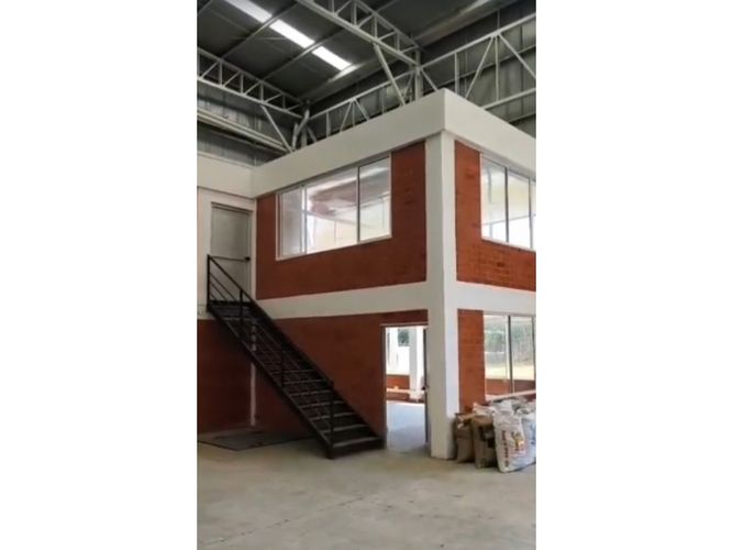 Bodega en arriendo en La Palmirana, Palmira, 2000 m² · foto 11 de 21
