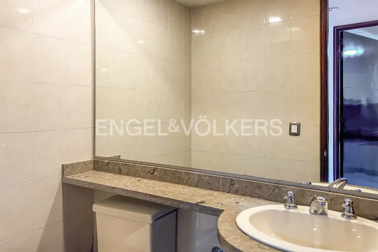 Apartamento de 3 alcobas en venta en La Carolina, Bogotá, 182 m² · foto 4 de 11
