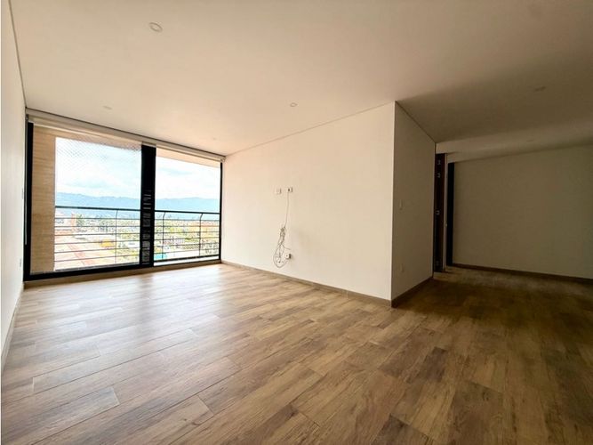 Apartamento de 2 alcobas en venta en El Paraiso Sector Bojaca, Chía, 79 m² · foto 2 de 19