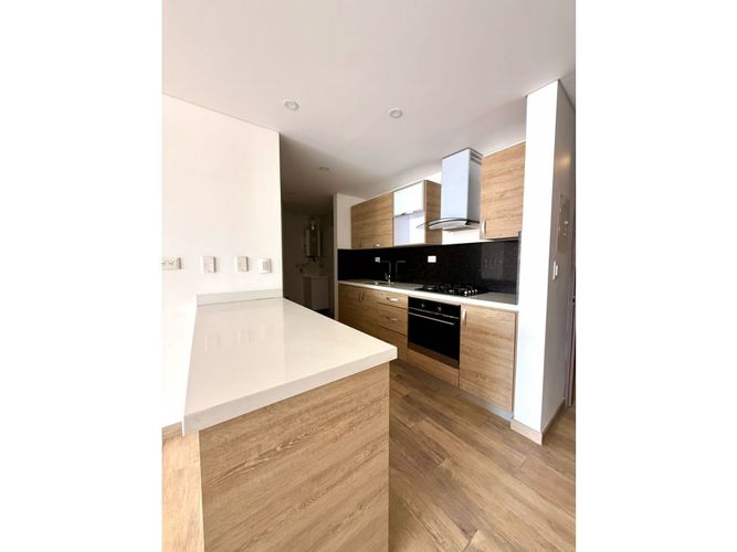 Apartamento de 2 alcobas en venta en El Paraiso Sector Bojaca, Chía, 79 m² · foto 3 de 19