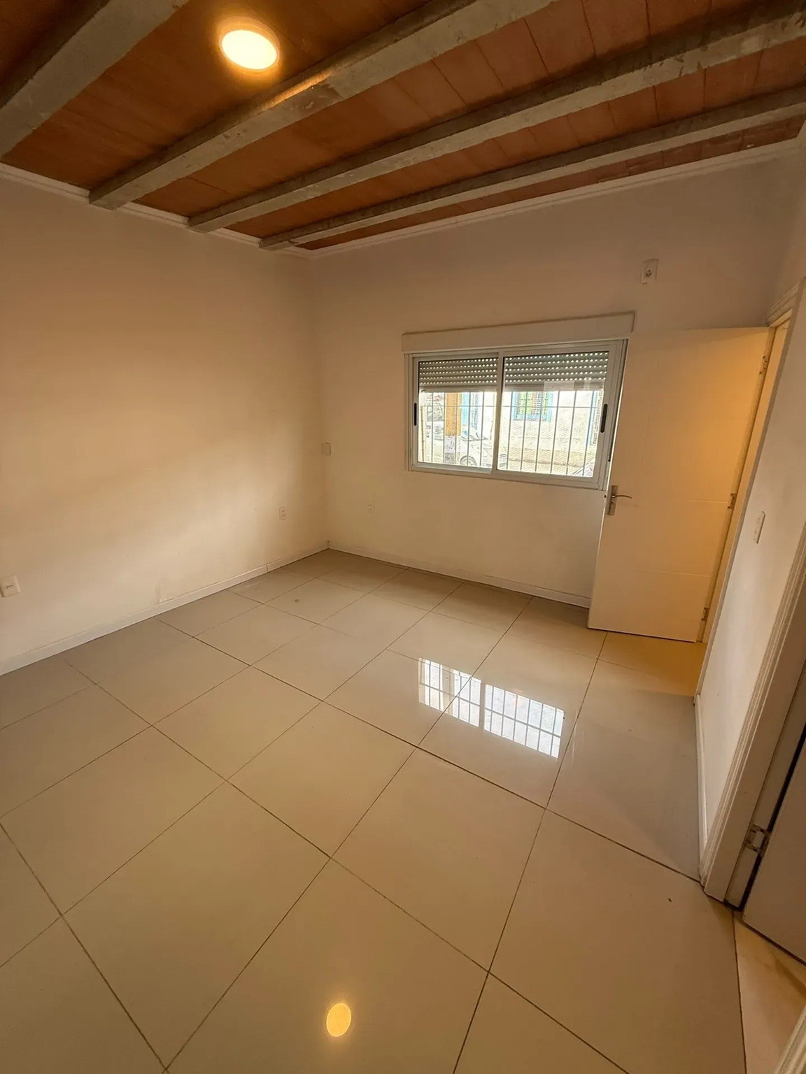 ALQUILER EN CORDON EN PLANTA BAJA DE 1 DORMITORIO, RECICLADO CON PATIO, SIN GASTOS COMUNES · Foto 12