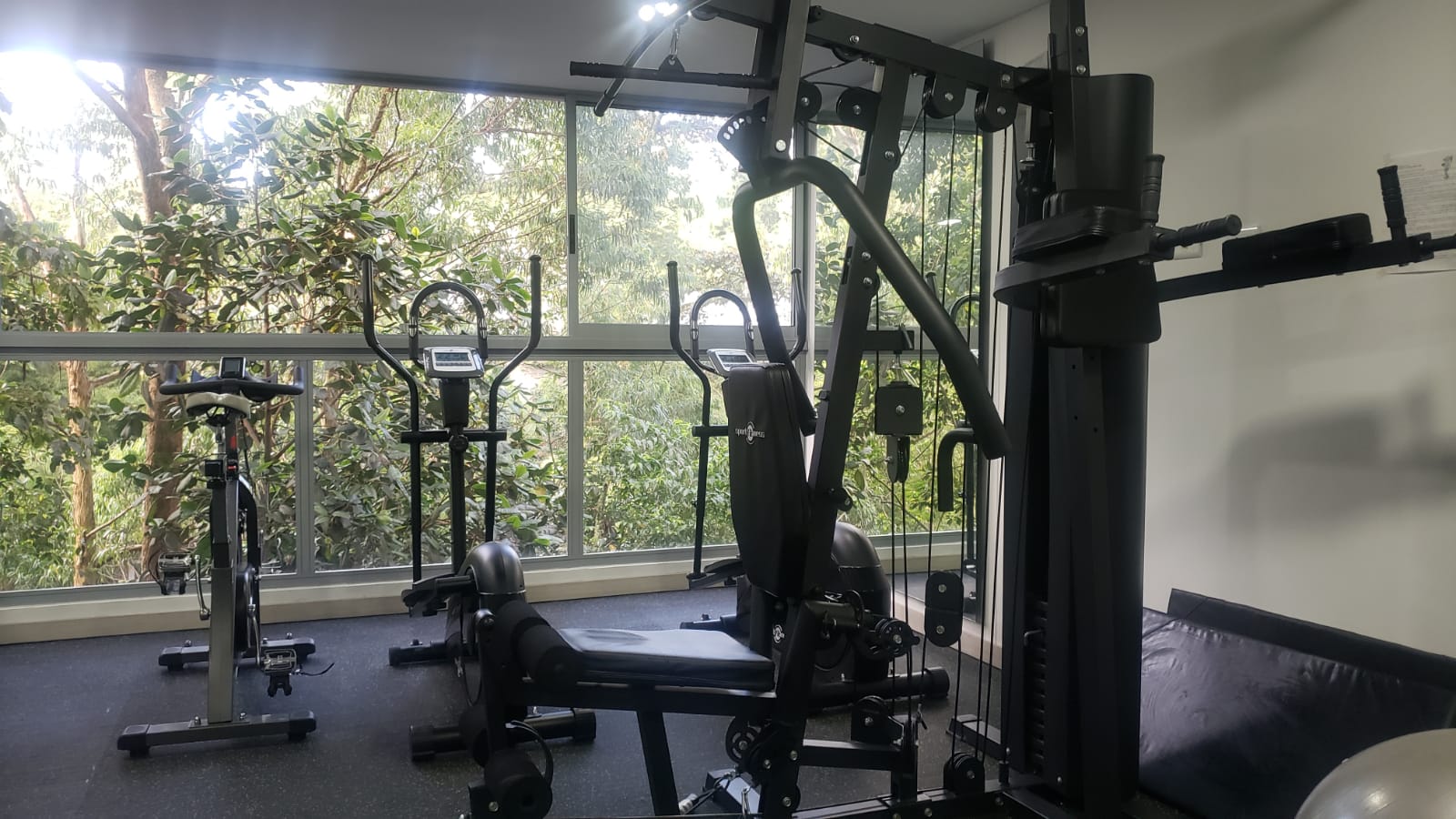 Apartamento en venta en Loma Del Escobero, Envigado · foto 15 de 18