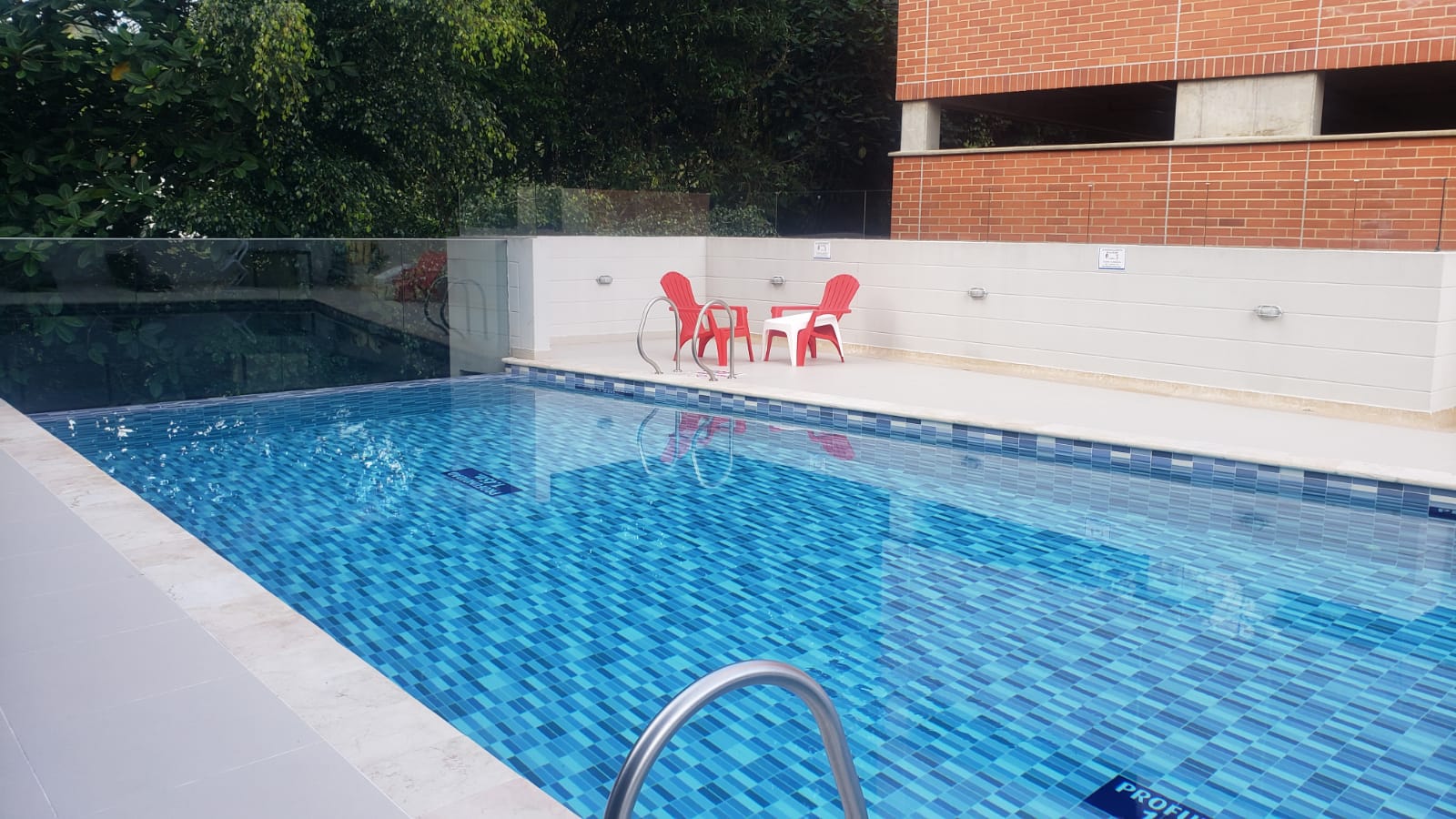 Apartamento en venta en Loma Del Escobero, Envigado · foto 16 de 18