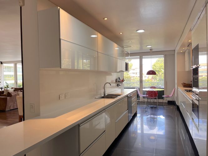Apartamento de 3 alcobas en venta en Los Rosales, Bogotá, 290 m² · foto 6 de 24