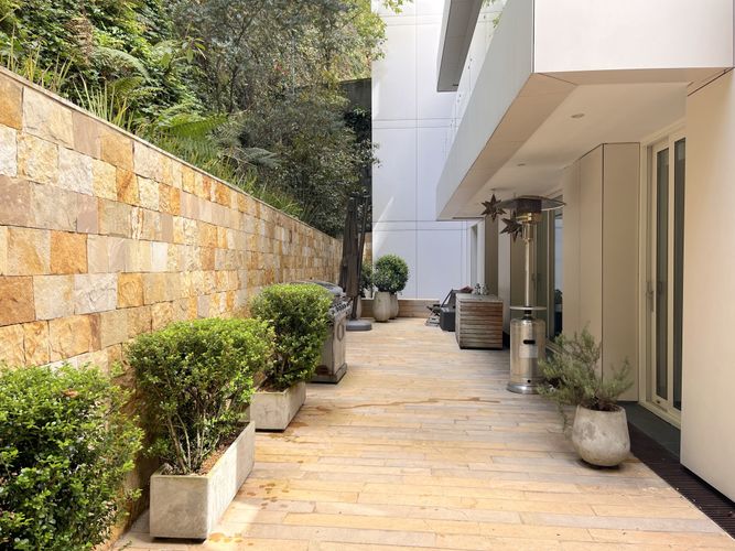 Apartamento de 3 alcobas en venta en Los Rosales, Bogotá, 290 m² · foto 8 de 24