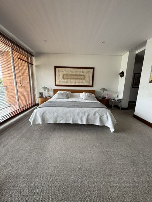 Apartamento de 3 alcobas en venta en Los Rosales, Bogotá, 345 m² · foto 14 de 24