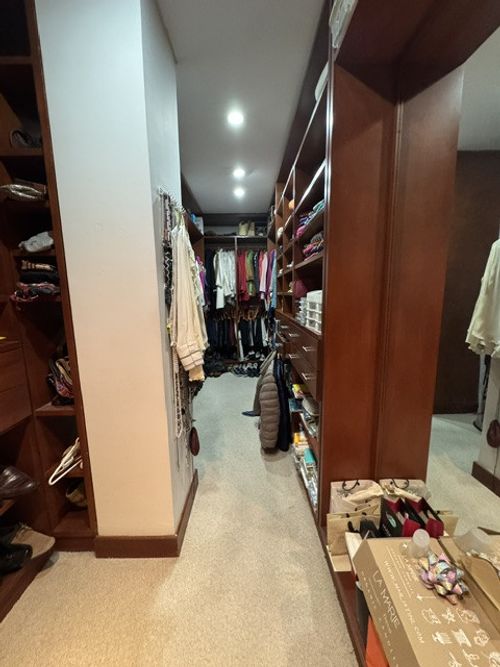 Apartamento de 3 alcobas en venta en Los Rosales, Bogotá, 345 m² · foto 16 de 24